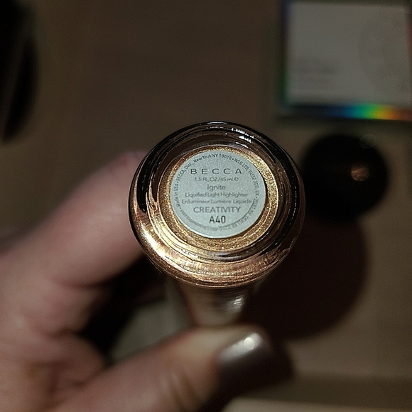 BRAND NEW 💥 BECCA BUNDLE 6 full size 5 deluxe products! 2 samples!